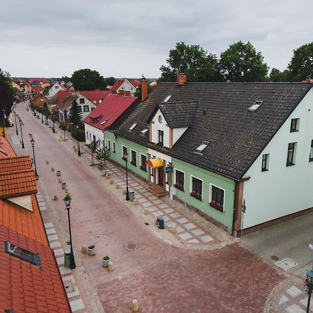 Dom Wczasowy Pod Zegarem Леба Екстер'єр фото